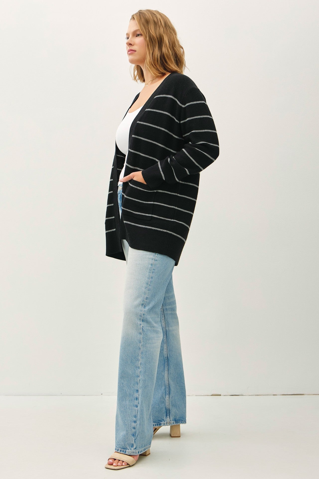 STRIPED OPEN-FRONT CARDIGAN CURVY